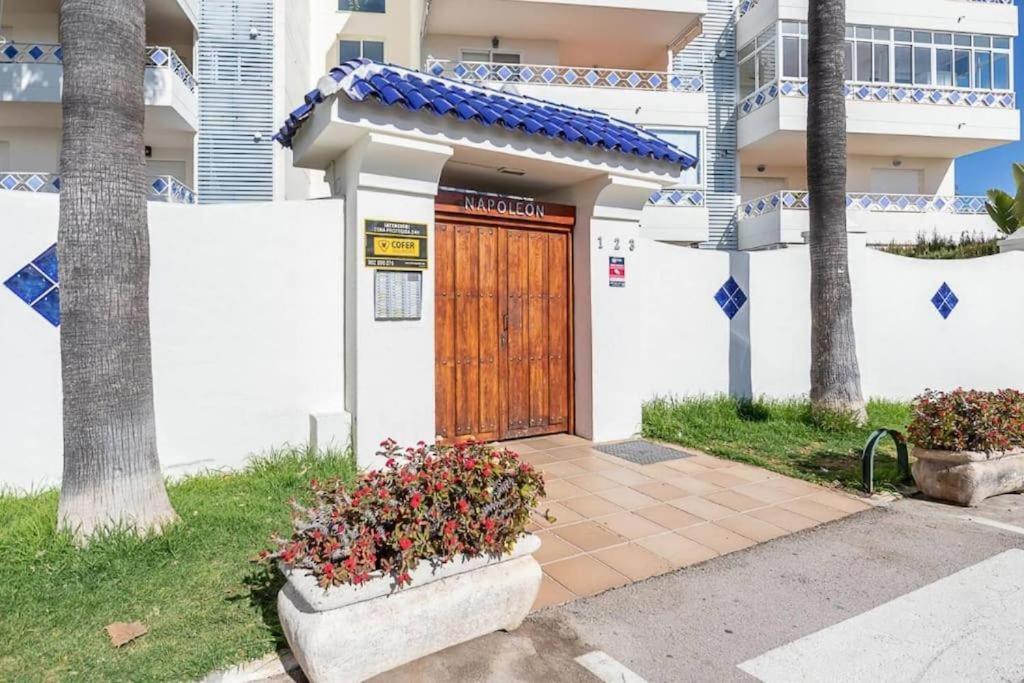 Solguest Apartamento II Napoleon Vistas Espectaculares!!! Marbella Exterior photo